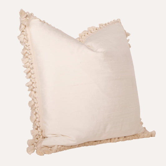 Lux Silk Pillow With Tassel Trim