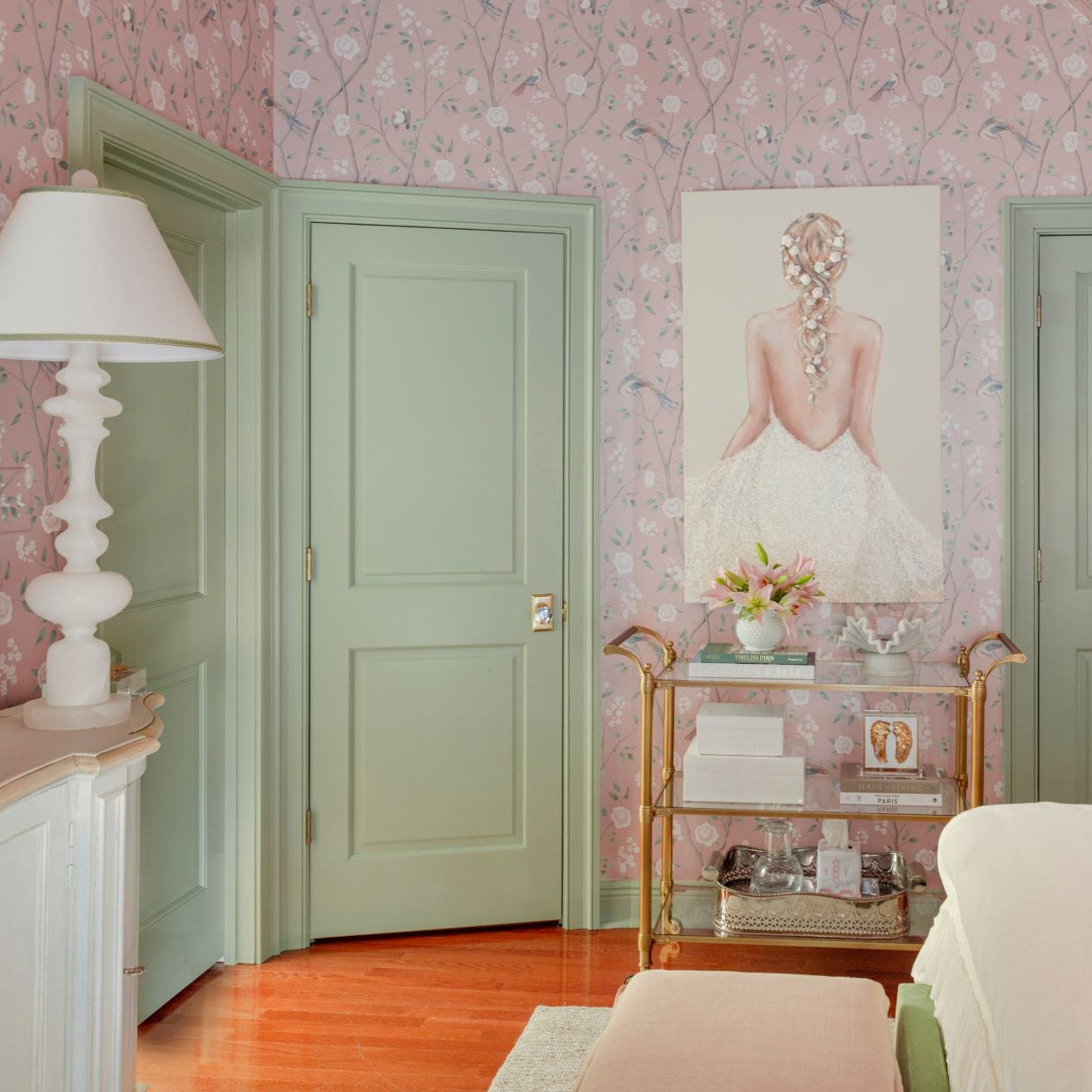 White Eggshell Lacquered Box