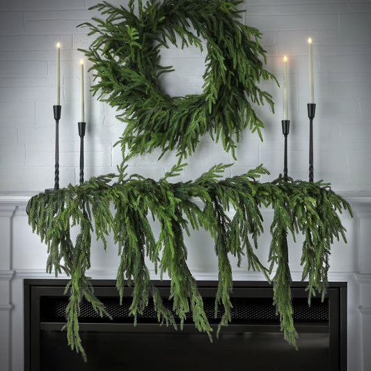 40x27 Dripping Garland