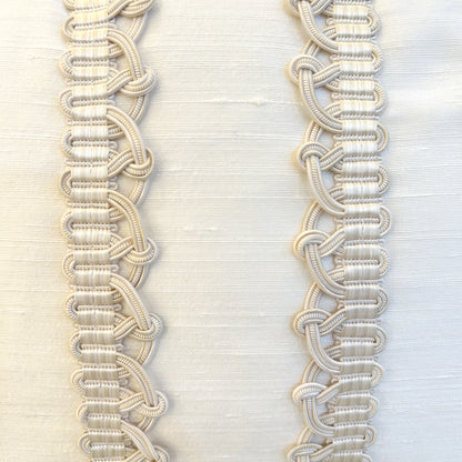 Custom Lux Silk Lumbar with French Scallop Trim